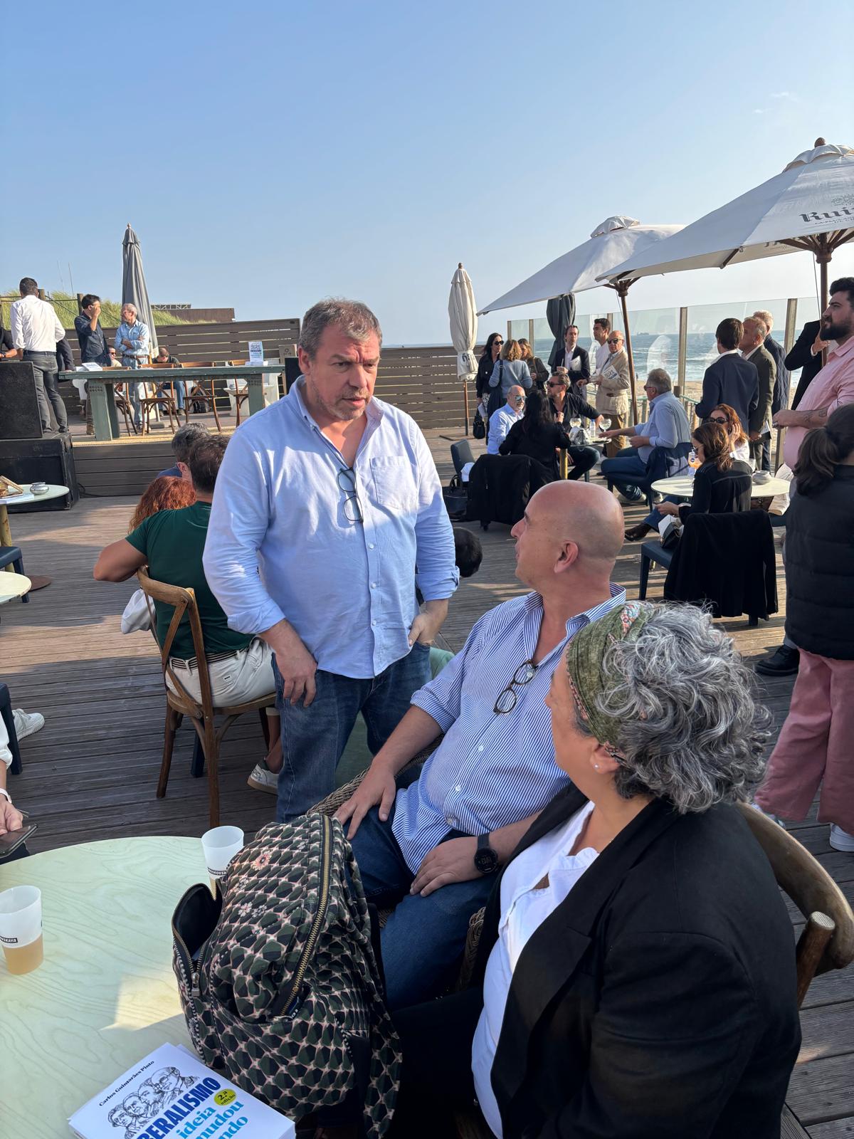 🗽💙 IL Vila do Conde presente na apresentação do novo livro de Carlos Guimarães Pinto